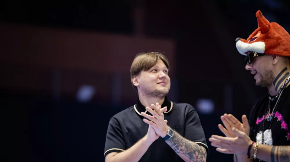 s1mple перешел в FaZe