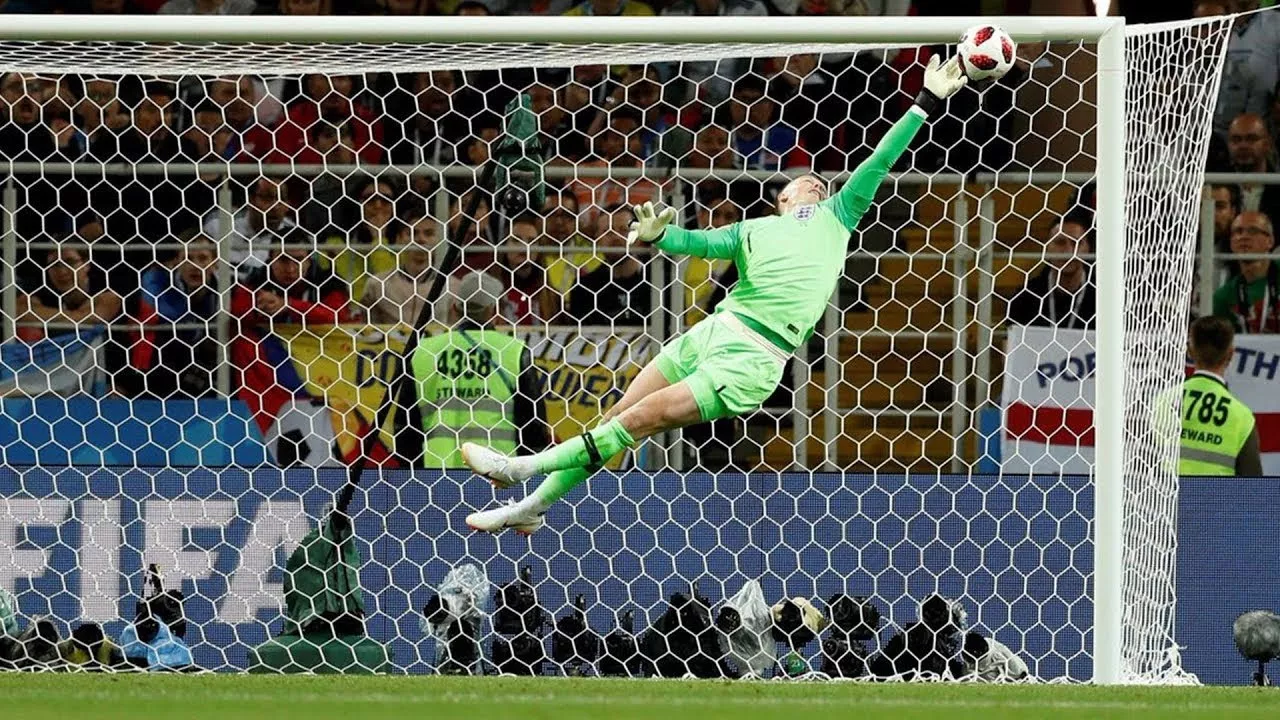 Что такое сейв в футболе