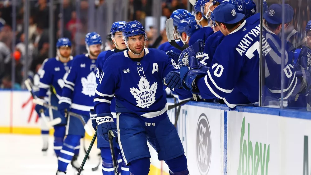 Самый богатый клуб НХЛ Торонто Мейпл Лифс