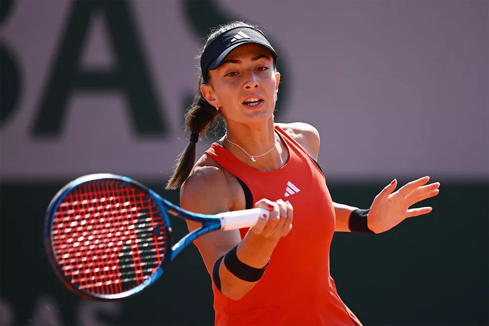 Переход Элины Аванесян под флаг Армении