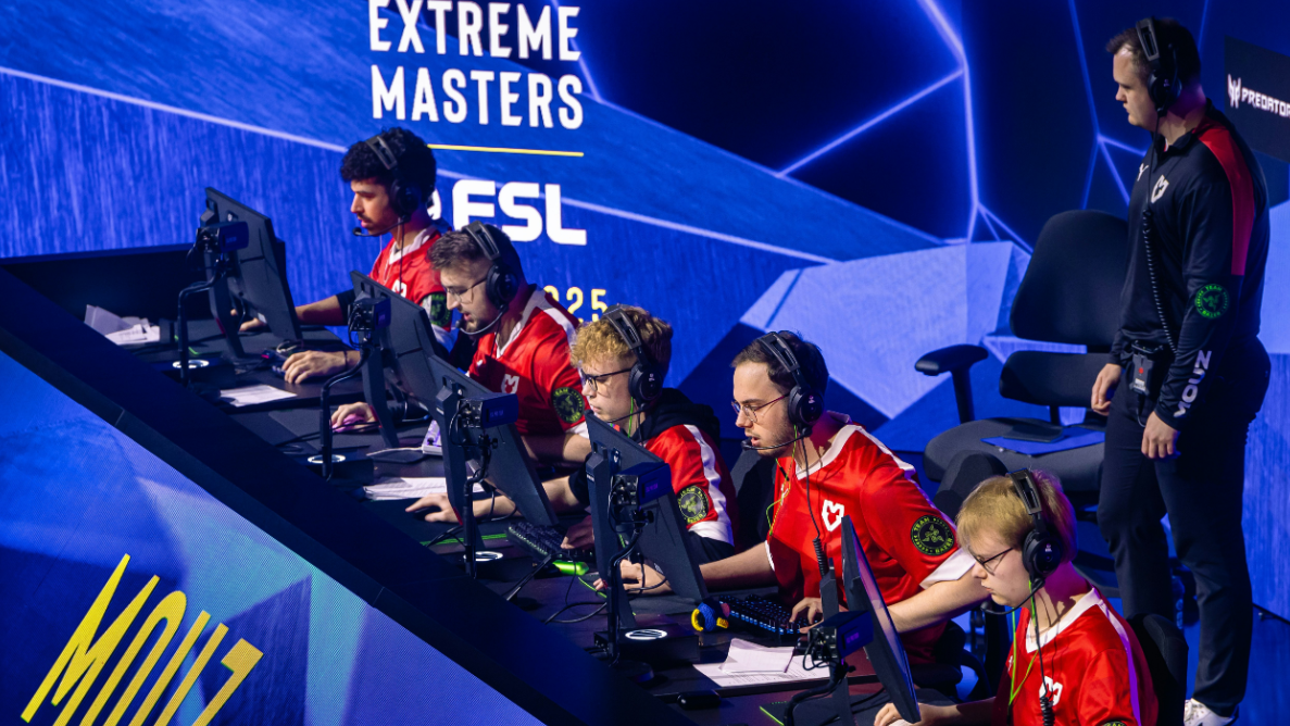 MOUZ