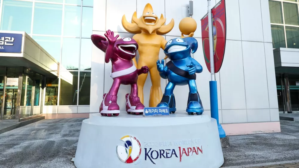 Талисманы ЧМ по футболу Маскоты ЧМ 2002