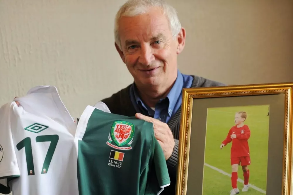 Дедушка Гарри Уилсона