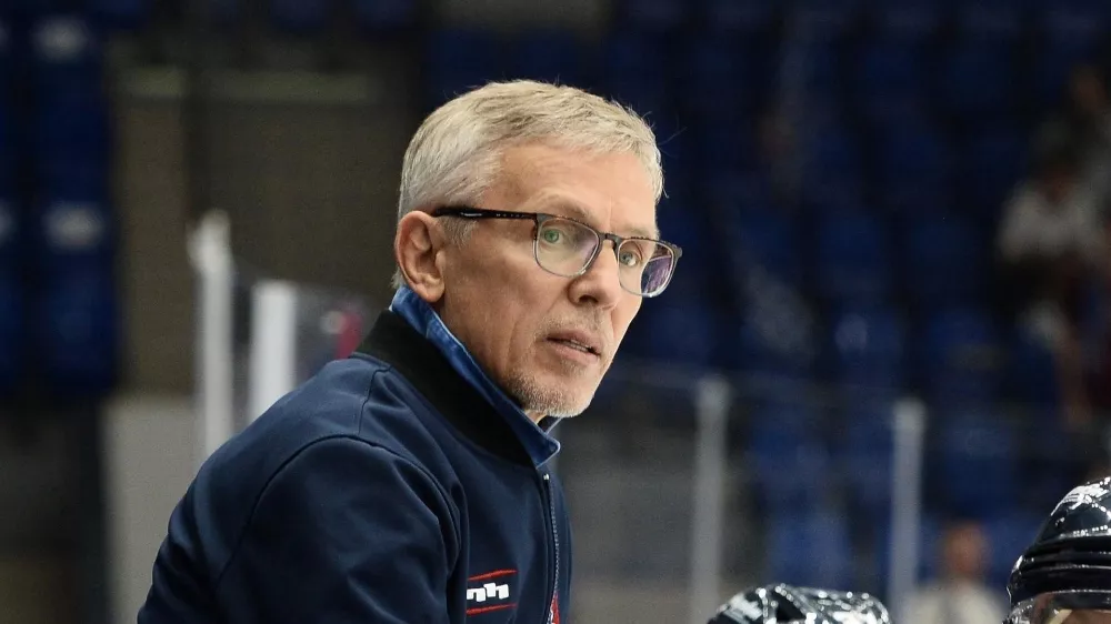 Игорь Ларионов