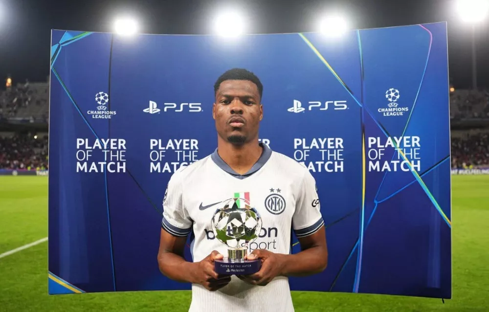 Дензел Дюмфрис