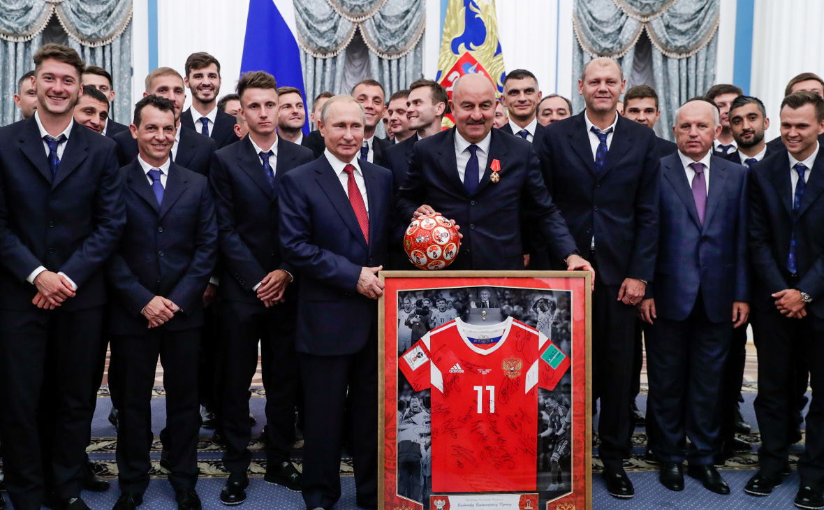 Почести сборной России в Кремле — позор? Многие спортсмены против